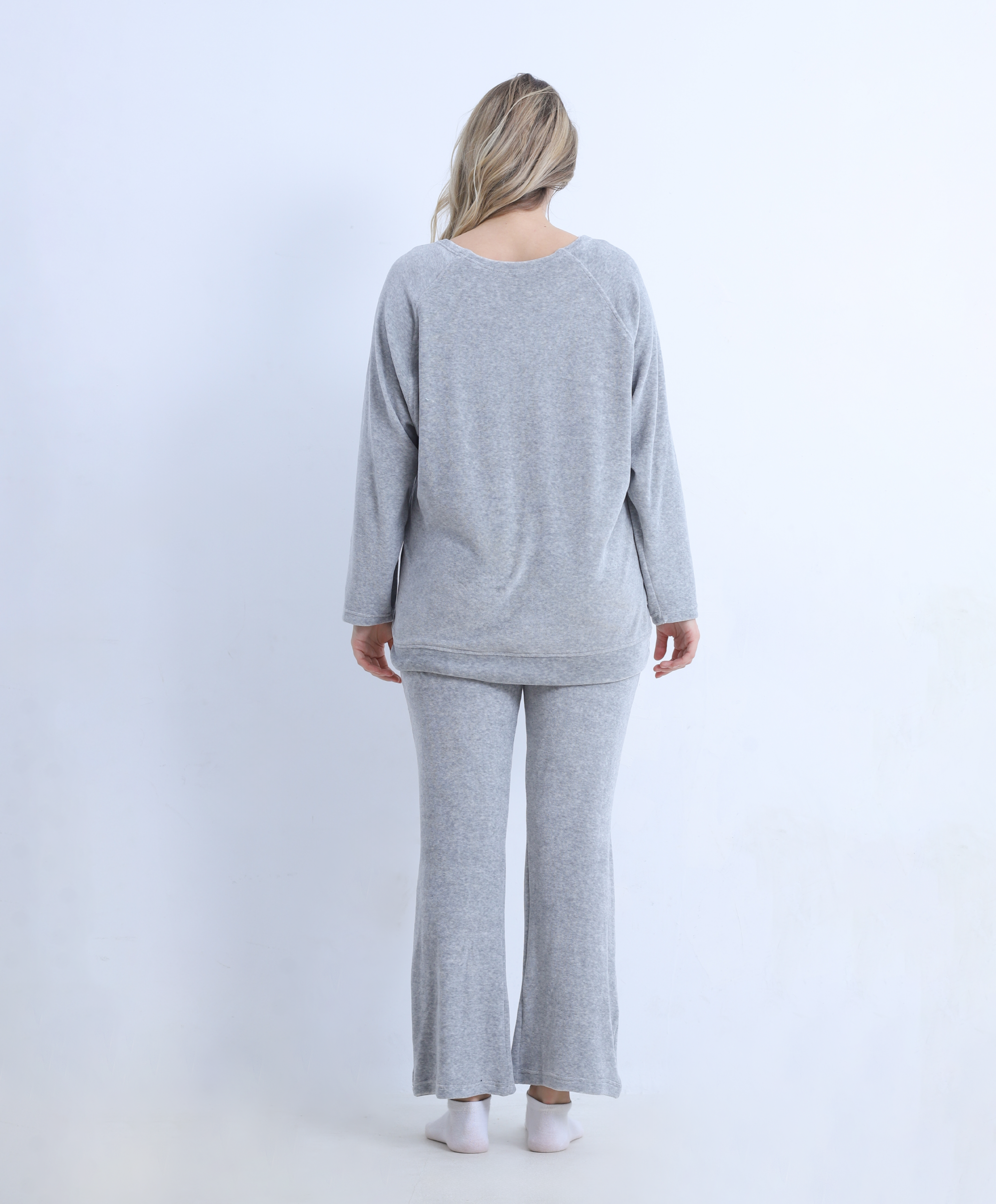 Velvet Luxe Winter Pajamas – Soft, Warm & Elegant
