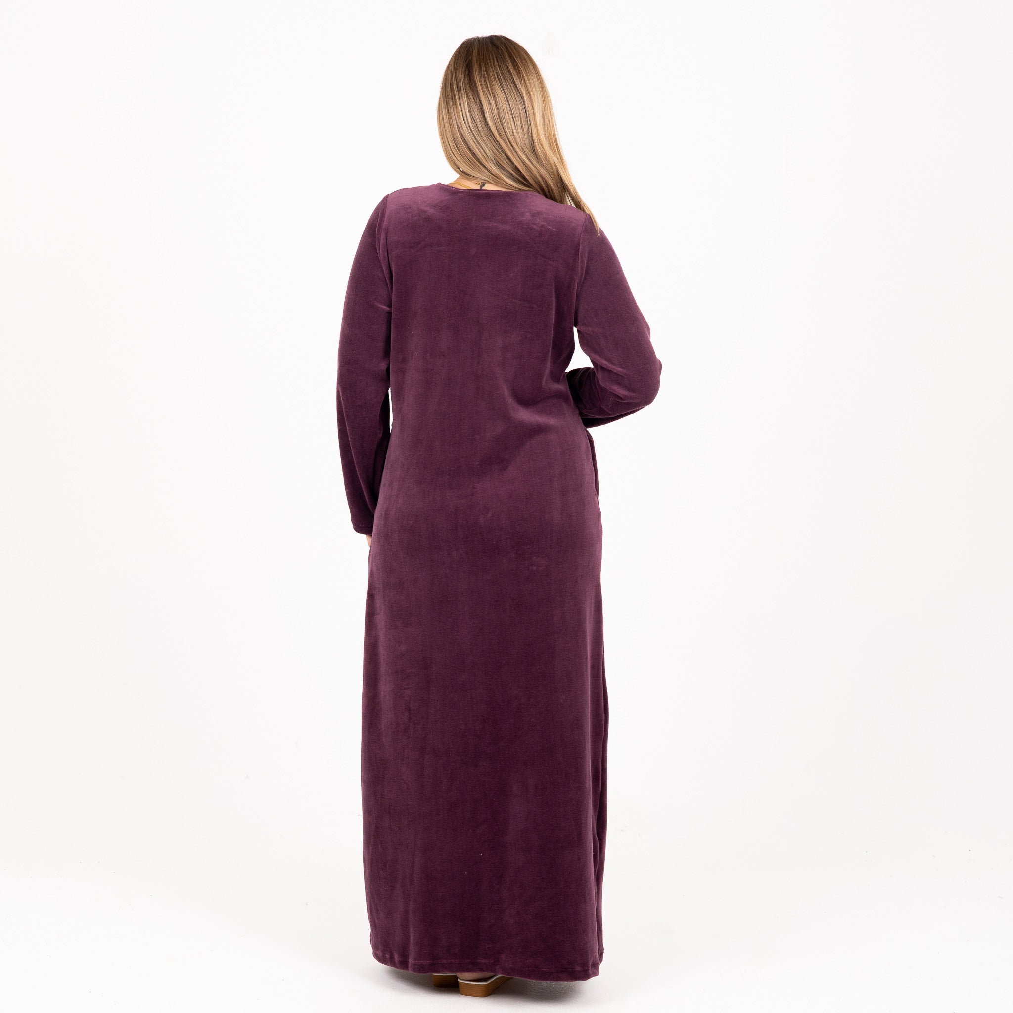 Elegant Embroidered Abaya