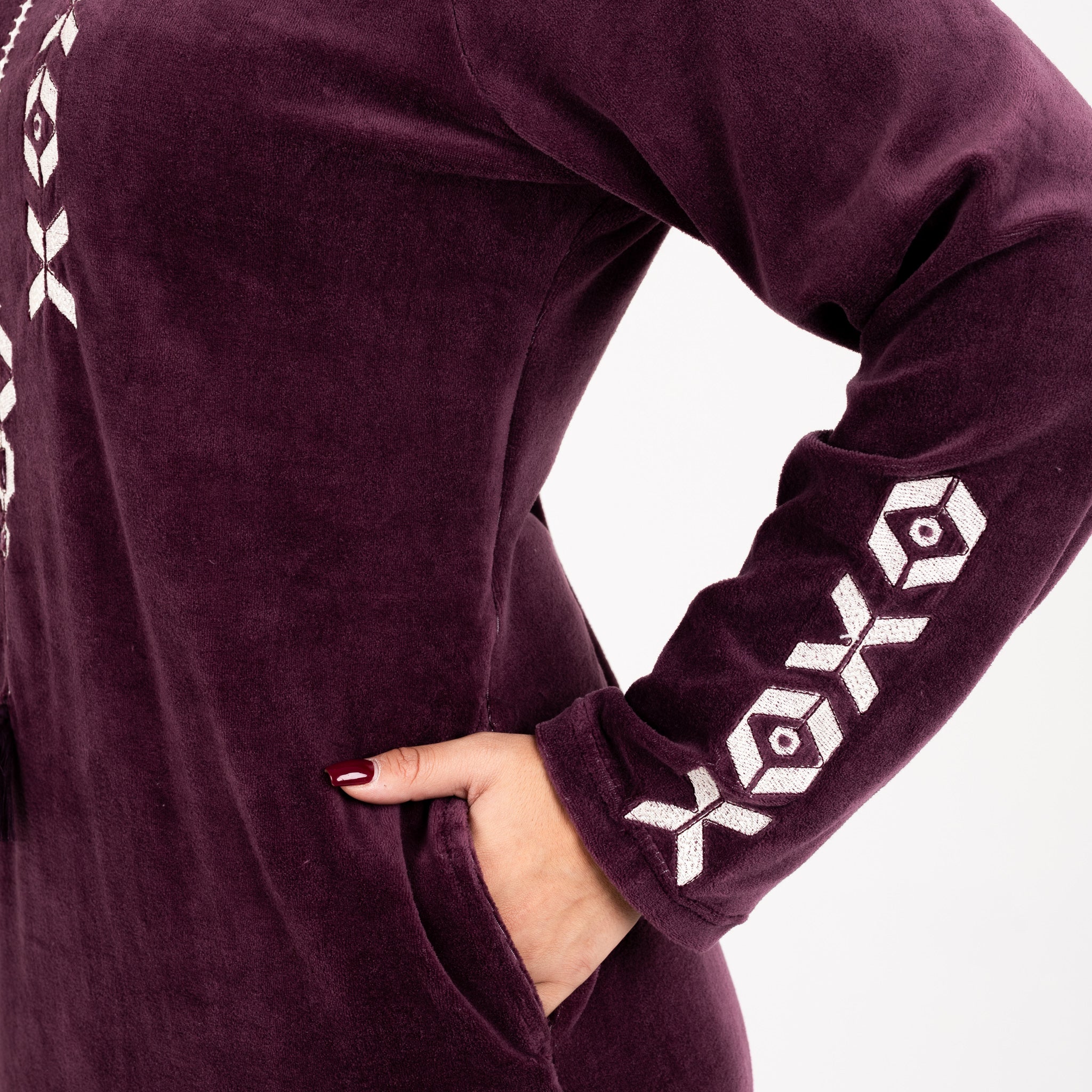 Elegant Embroidered Abaya