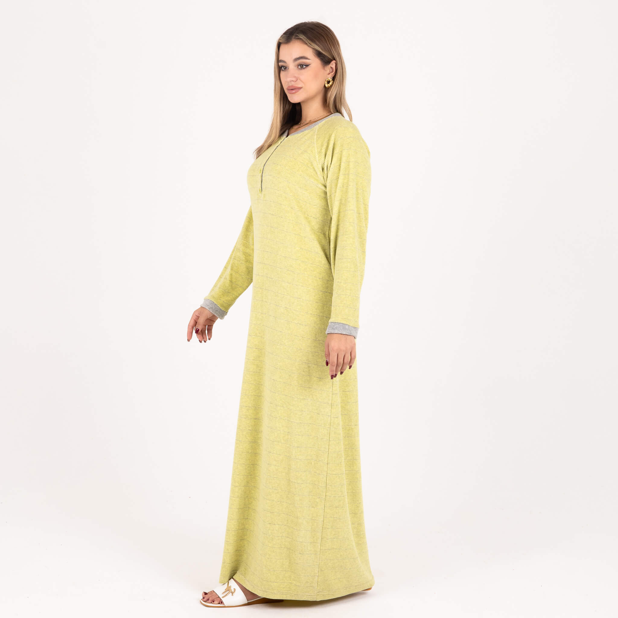 عباية عملية سادة