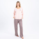 Soft Pink Elegance in Every Thread