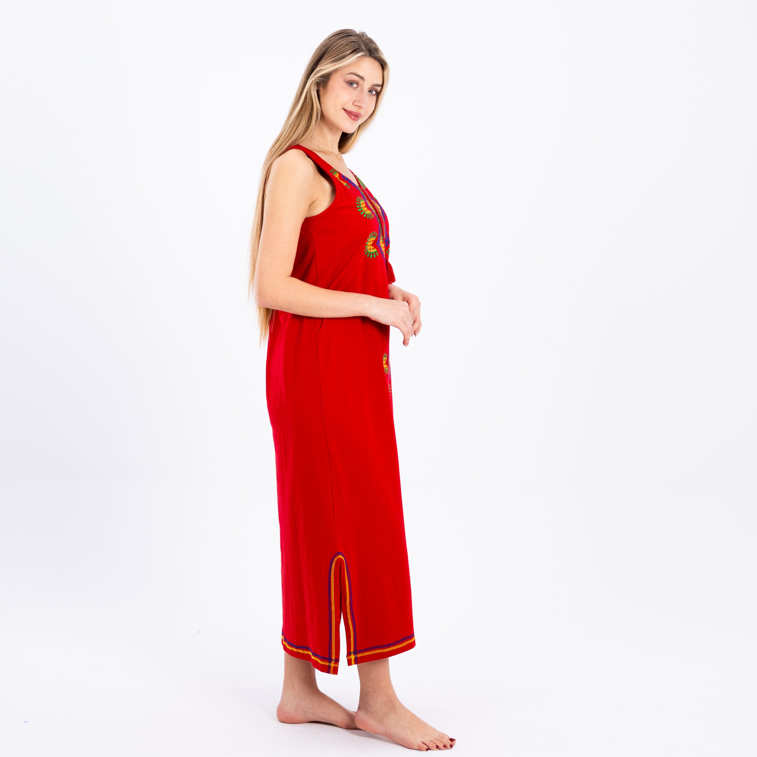 Women's Sleeveless Embroidered Cotton Nightgown