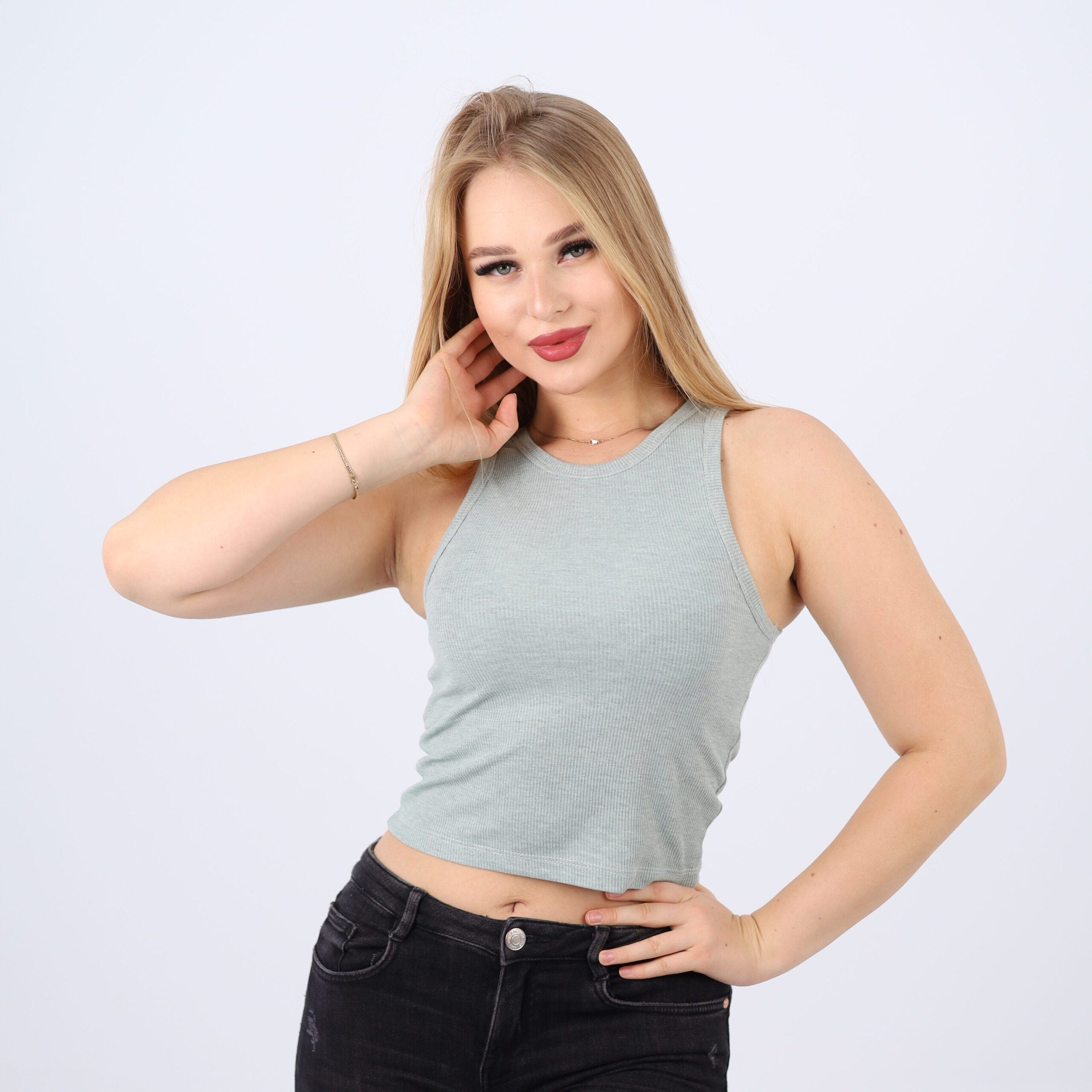 Cotton Ribbed Sleeveless Crop Top – Casual Fitted Tank for Women