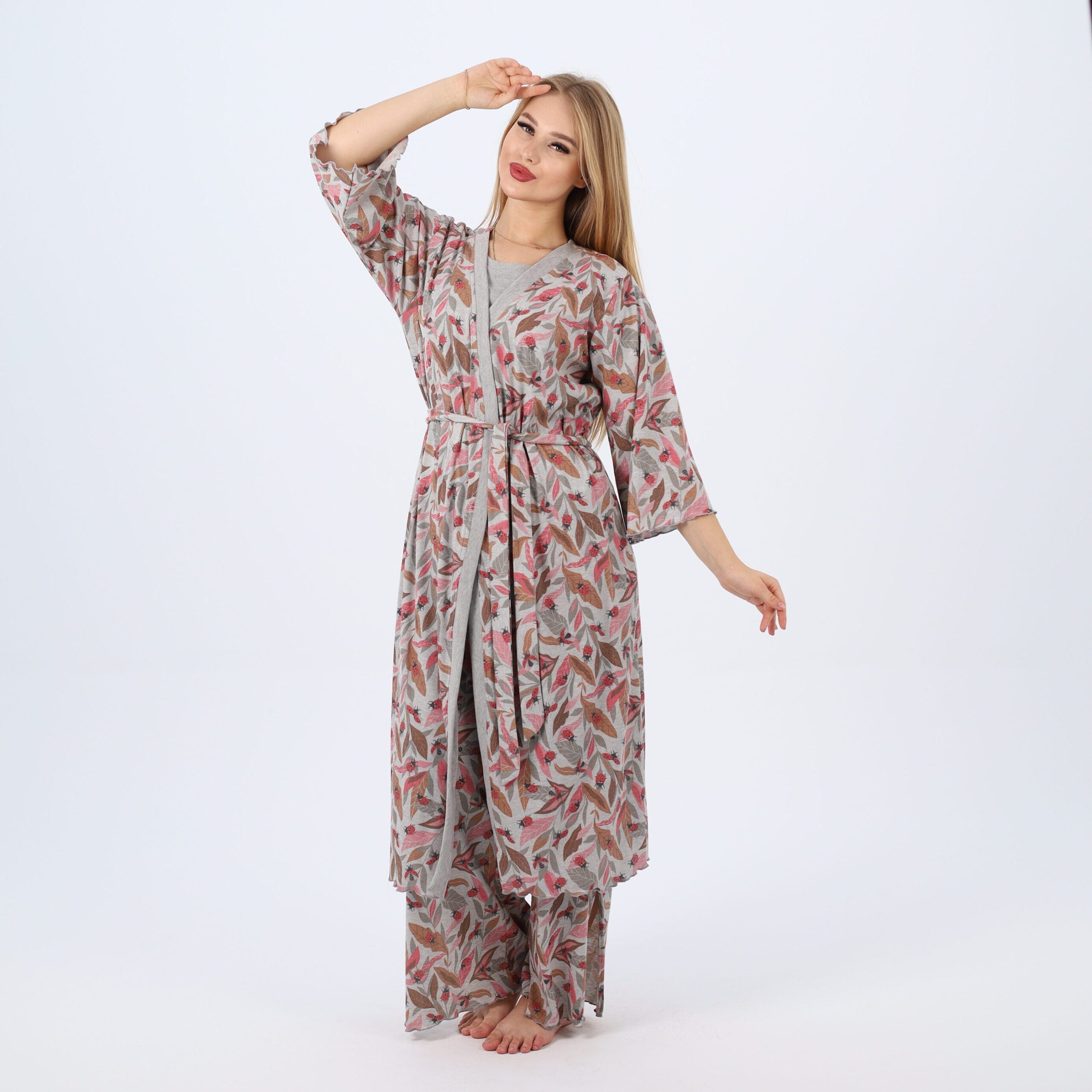 روب زايا – راحة الإزهار الناعم