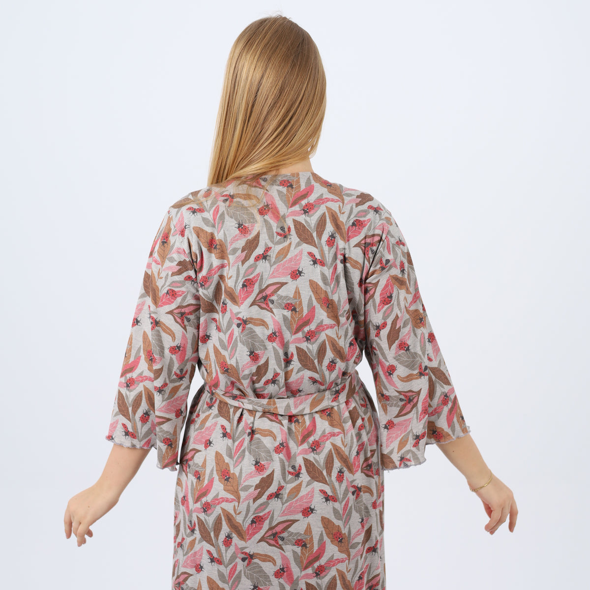 Soft Bloom Robe