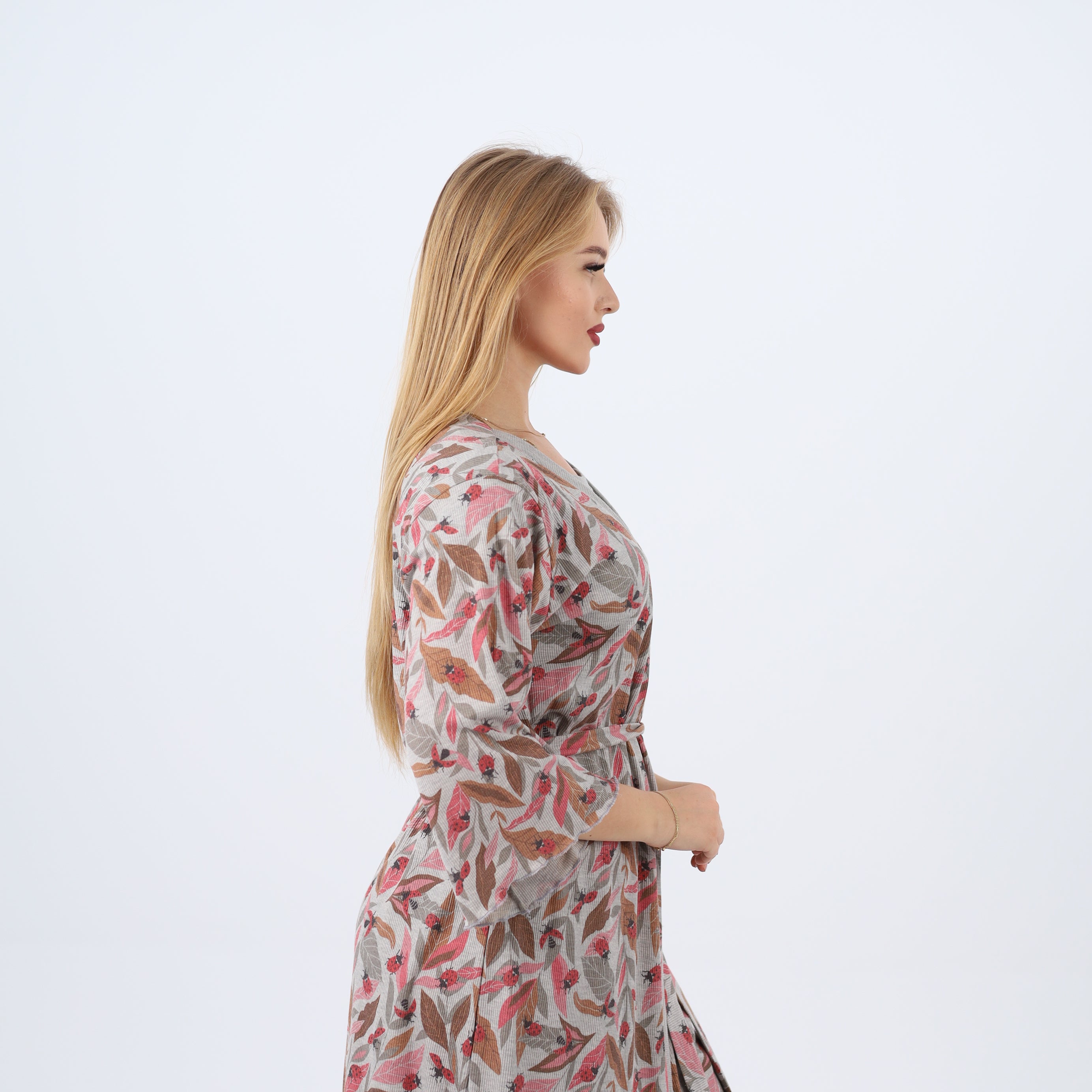 Soft Bloom Robe