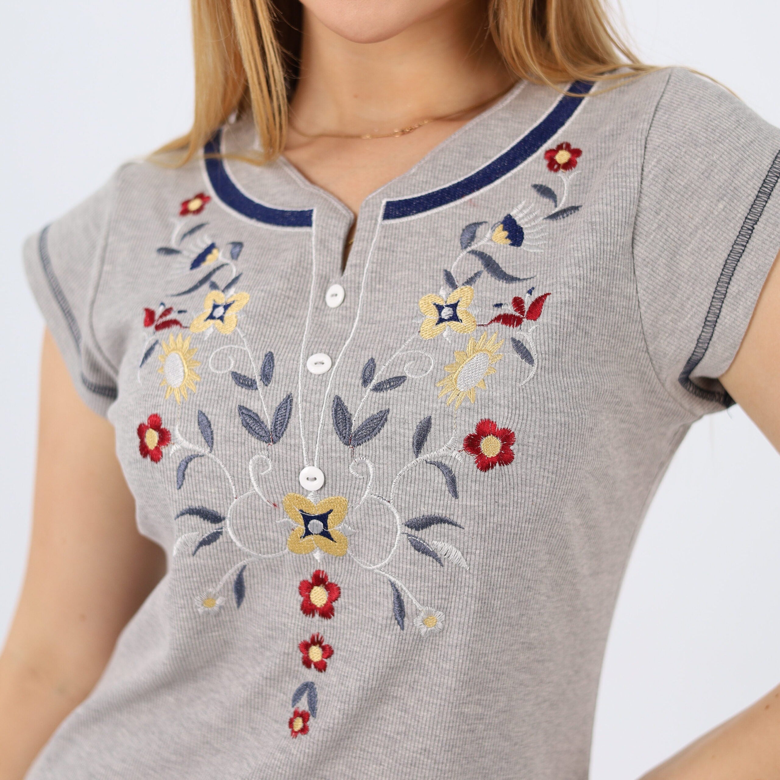 Embroidered Grey Nightgown–Versatile Elegance for Every Event