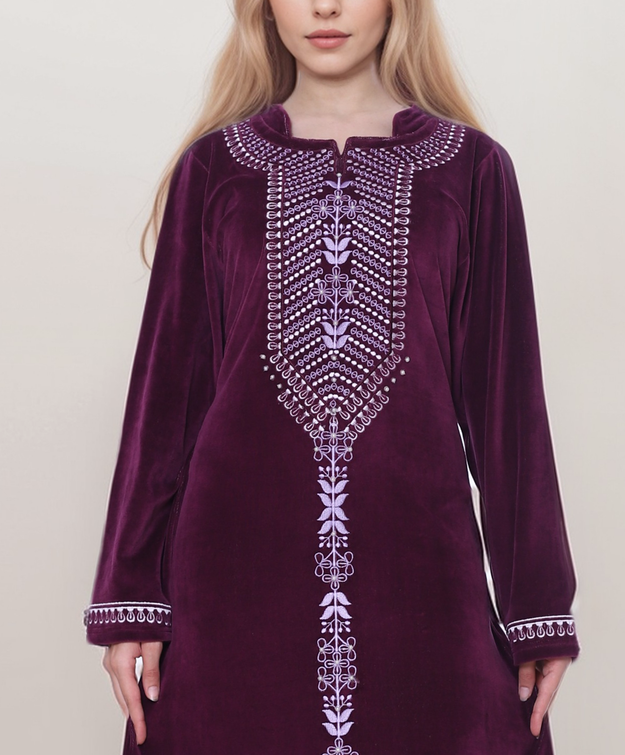Winter Abaya – Elegant & Cozy with Chest and Sleeve Embroidery