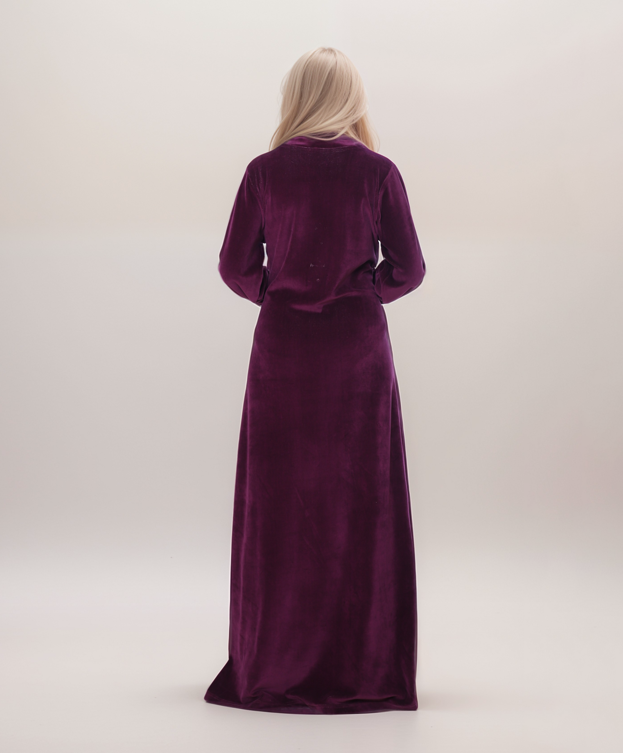 Winter Abaya – Elegant & Cozy with Chest and Sleeve Embroidery