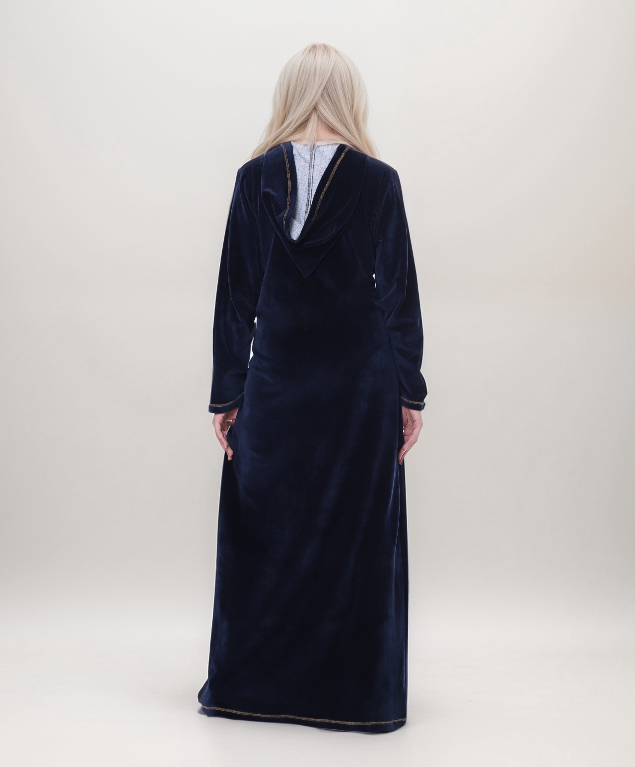 Winter Embroidered Abaya – Elegant & Comfortable for Winter
