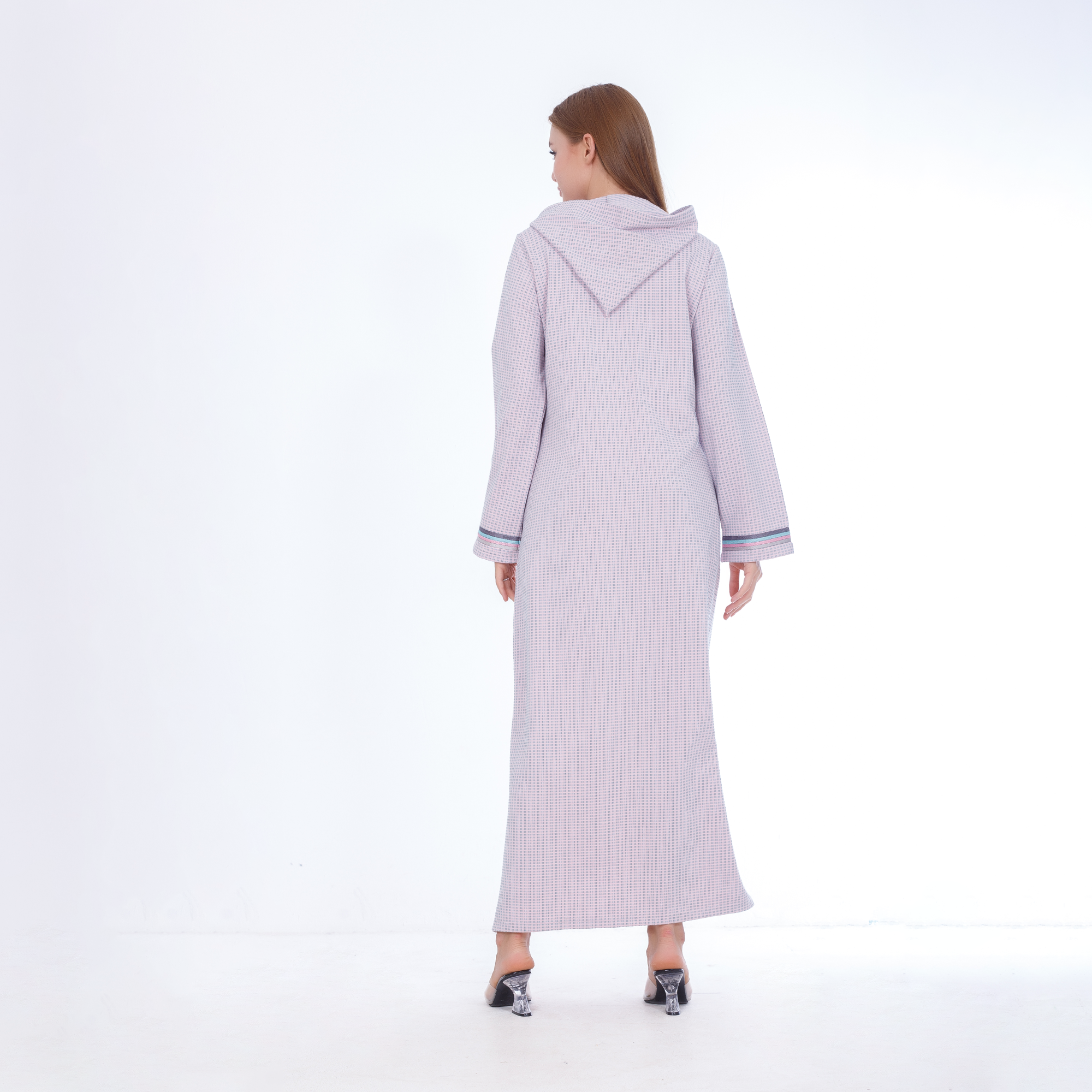 Winter Abaya – Zipper Chest-Embroidered Design