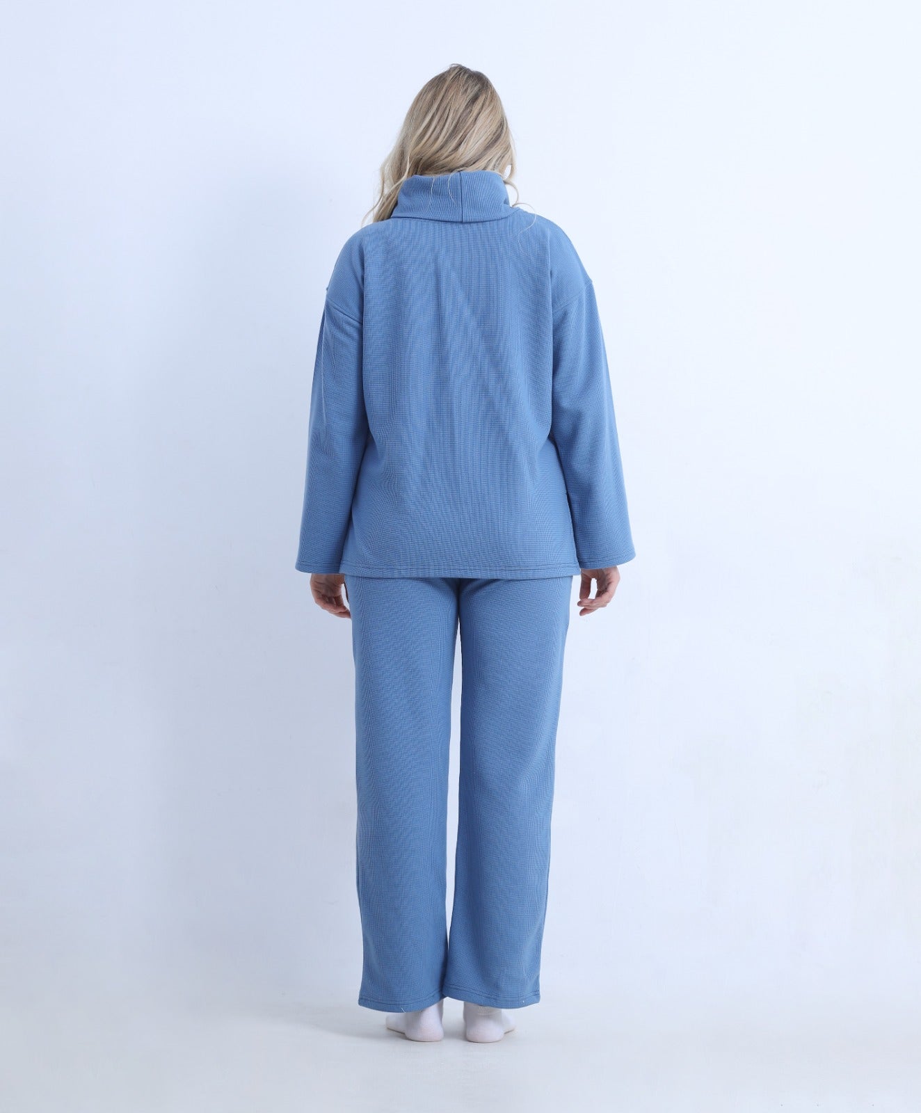 Milton Soft Jacquard Pajama – Cozy & Elegant for Winter